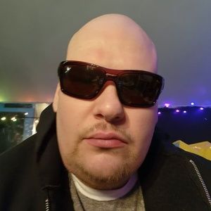 Meet your Posher, Jesse